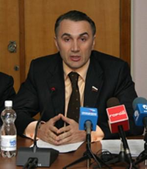 Амир Галлямов